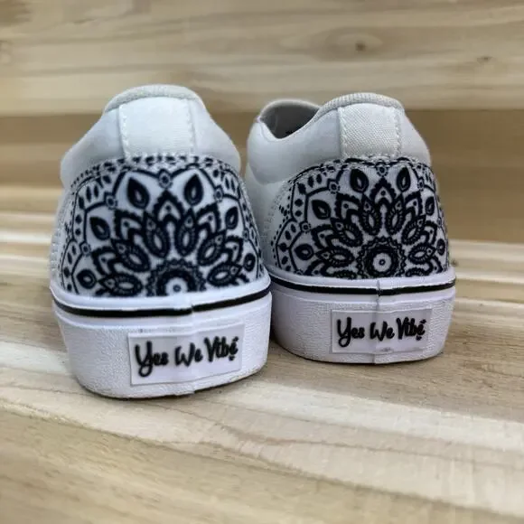 Yes We Vibe Bohemian Slip On Shoes UNISEX Men's 7/Women's 9 - Picture 13 of 16